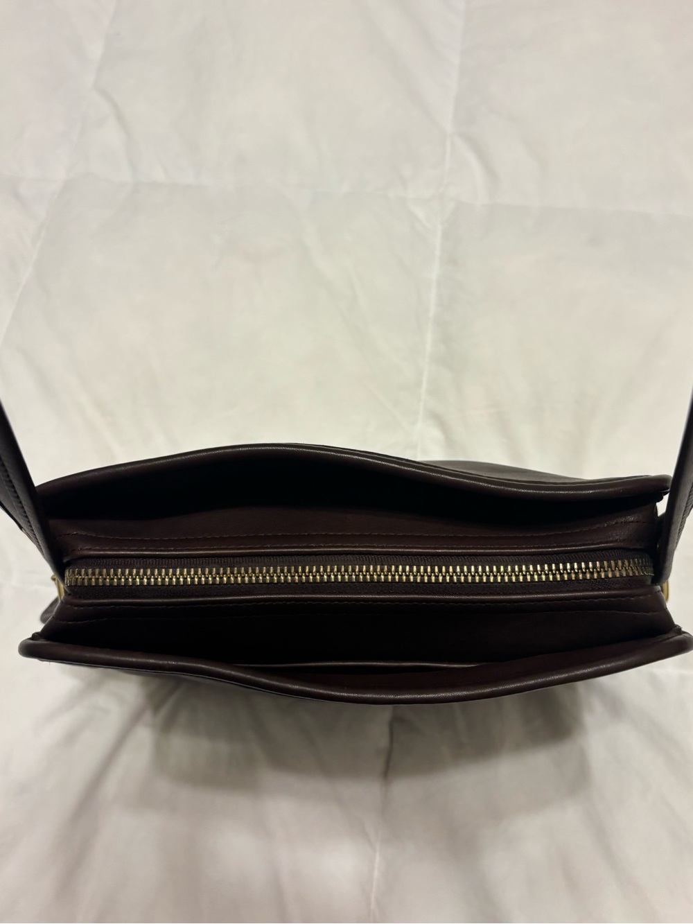 Vintage Coach Legacy North / South Compartment Bag - 9168 Brown - Picture 4 of 16